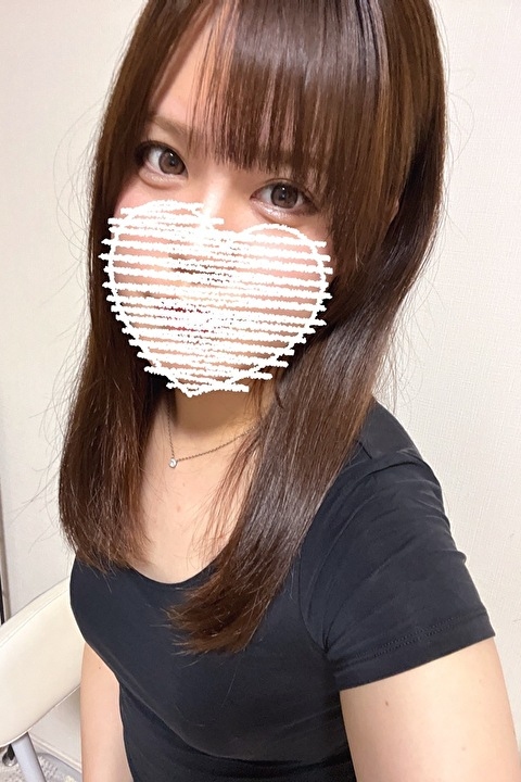 水川あすか